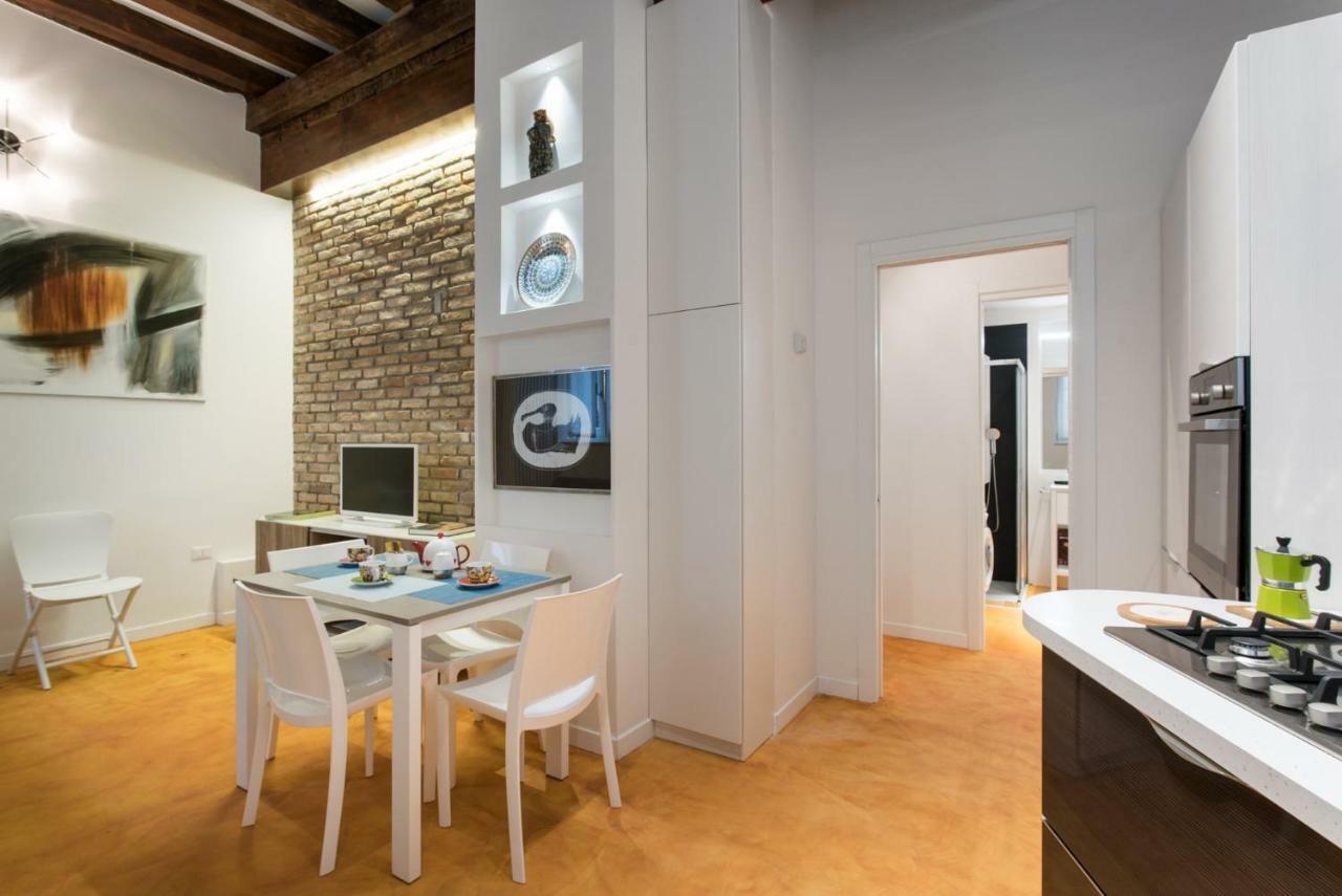 Vittoria Serene Home - Heart Of Венеция Екстериор снимка
